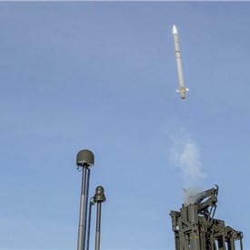 UK Armed Forces Minister Visits MBDA, Announces LAND CEPTOR Launchers Contract